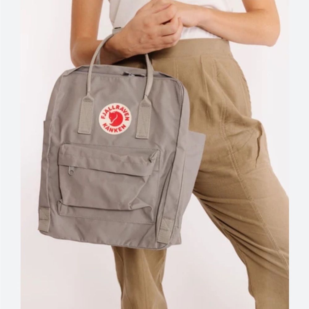 Fjallraven Kanken Backpack in Fog